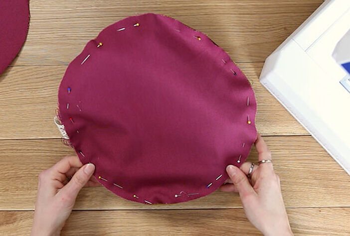 COUDRE LA PARTIE HAUTE DU COUSSIN DE YOGA